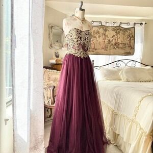 blondie burgundy a‎ line prom dress size 5